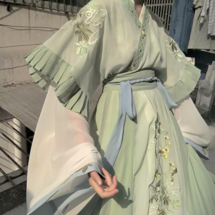 濑田宗次郎（身份：十刃最强、“天剑”、微笑的修罗） - 马酷电影大全在线观看8 - 手机看电影